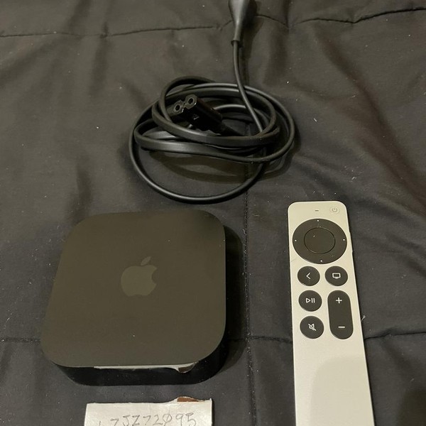 Apple TV 4k 3rd Gen (2022) - 128 GB, Wi-Fi + Plus Ethernet