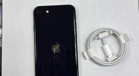 Mint
													Apple iPhone SE 3rd Gen 2022 - Unlocked, Midnight, 64 GB, A2595, photo 1 of 10