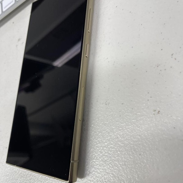 Samsung Galaxy S24 Ultra - Verizon, 256 GB, Yellow, 12 GB, SM-S928U