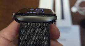 Mint
													Apple Watch Series 11 46mm - Unlocked, Space Gray, A3337 - Cellular, Aluminum, photo 4 of 7