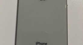 Good
													Apple iPhone 8 - Unlocked, Silver, 64 GB, A1905, GSM, photo 3 of 5