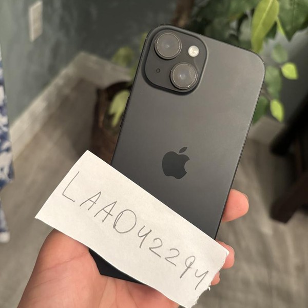 Apple iPhone 15 - Boost, 128 GB, Black, A2846