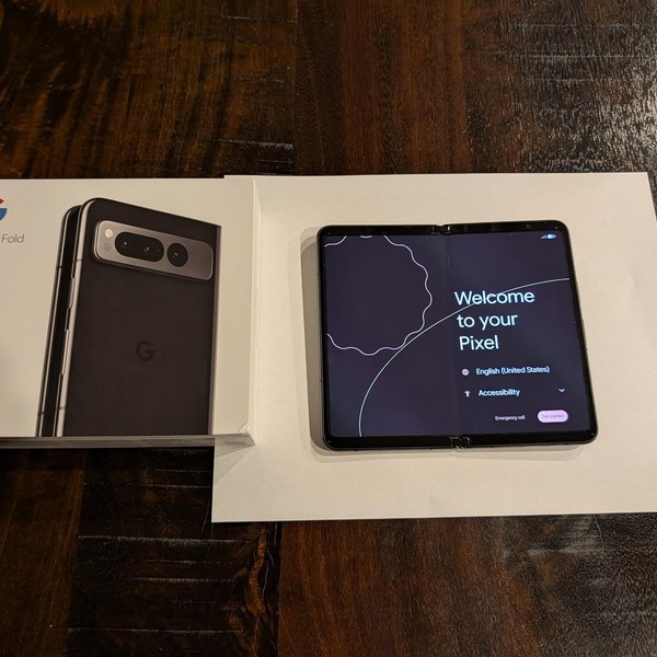 Google Pixel Fold - Unlocked, 256 GB, Obsidian, 12 GB, G9FPL