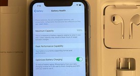 Mint
													Apple iPhone Xr - AT&T, Blue, 128 GB, A1984, photo 3 of 9