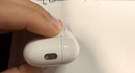 Used
													Apple AirPods Pro 2 - USB-C, photo 5 of 8