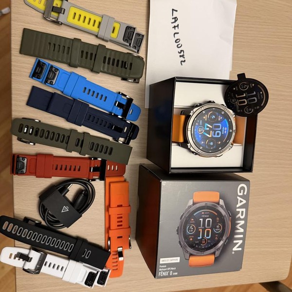 Garmin Fenix 8 - Titanium, AMOLED