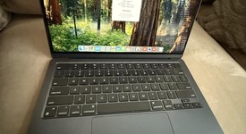 Good
													MacBook Air 2024 (M3) - 13" - Apple M3, Midnight, 256 GB, 8 GB, 8-core GPU, photo 5 of 12