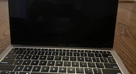 Fair
													MacBook Air 2020 - 13" - I3, Silver, 128 GB, 8 GB, photo 3 of 6