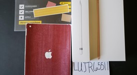 Good
													Apple iPad 6th Gen - Wi-Fi, Gold, 32 GB, A1893, photo 3 of 8