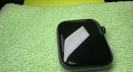 Mint
													Apple Watch SE 1st Gen 44mm - AT&T, Gray, A2354 - Cellular, Aluminum, photo 3 of 11