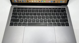 Good
													MacBook Pro 2019 - 13" - I5, Gray, 128 GB, 8 GB, photo 5 of 10