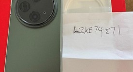 Good
													OnePlus Open - Unlocked, Green, 512 GB, 16 GB, photo 4 of 5