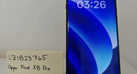 Mint
													Oppo Find X8 Pro - Unlocked Non-US, Space Black, 512 GB, 16 GB, photo 1 of 6