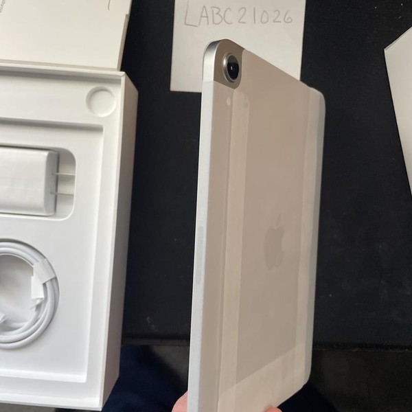 Apple iPad Mini 7th Gen - Unlocked, Gray, 256 GB, A2995