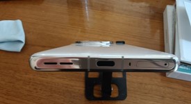 Good
													OnePlus 12 - Unlocked Non-US, Silver, 1 TB, 24 GB, PJD110, photo 5 of 11