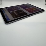 Good Apple iPad Air 11 inch (M2) 2024 - Unlocked, 256 GB, Gray, A2903