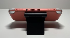 Good
													Nintendo Switch Lite - Coral, photo 3 of 7