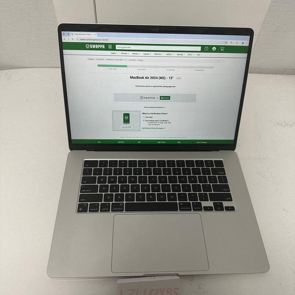 MacBook Air 2024 (M3) - 15 inch - 256 GB, Silver, 8 GB, Apple M3, 10-core GPU