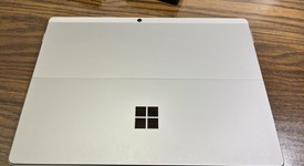 Mint
													Microsoft Surface Pro X - SQ1, Platinum, 128 GB, 8 GB, Wi-Fi Only, photo 6 of 6