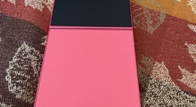Mint
													Samsung Galaxy Z Flip7 - Unlocked, Coral, 512 GB, 12 GB, SM-F766U1, photo 4 of 8