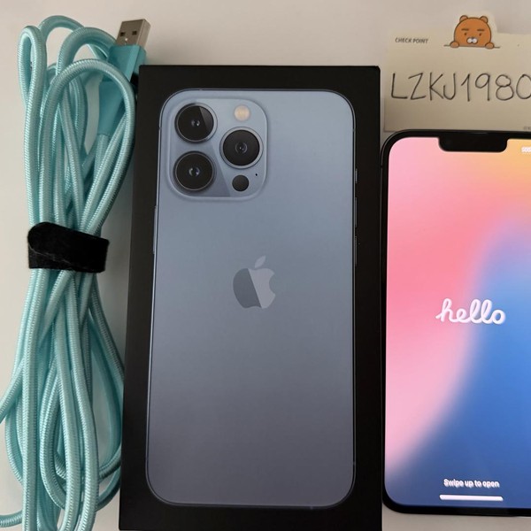 Apple iPhone 13 Pro - Unlocked, 256 GB, Sierra Blue, A2483