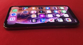 Good
													Apple iPhone Xs - AT&T, Gold, 256 GB, A1920, photo 2 of 7