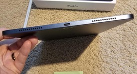 Mint
													Apple iPad Air 5th Gen - Wi-Fi, Blue, 64 GB, A2588, photo 5 of 8