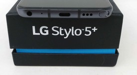 Mint
													LG Stylo 5 Plus - AT&T, Black, 32 GB, 3 GB, photo 5 of 11