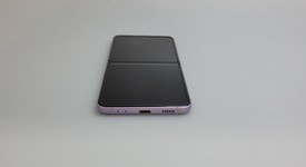 Fair
													Samsung Galaxy Z Flip3 5G - T-Mobile, Lavender, 128 GB, 8 GB, SM-F711U, photo 1 of 7