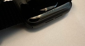 Good
													Apple Watch SE 1st Gen 44mm - Gray, A2352 - GPS, Aluminum, photo 5 of 7