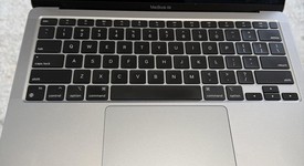 Good
													MacBook Air 2020 - 13" - Apple M1, Gray, 256 GB, 16 GB, photo 4 of 7