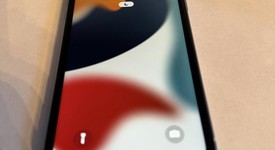 Good
													Apple iPhone Xr - Unlocked, Blue, 128 GB, A1984, photo 3 of 5