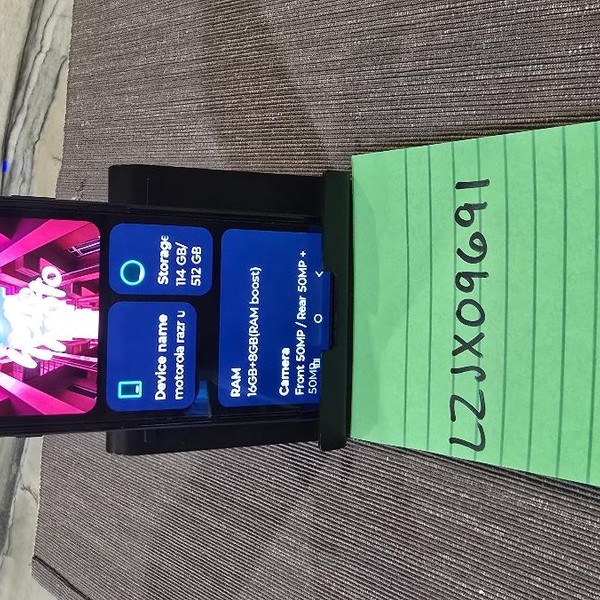 Motorola Razr Ultra (2025) - Unlocked, 512 GB, PANTONE Scarab, 16 GB