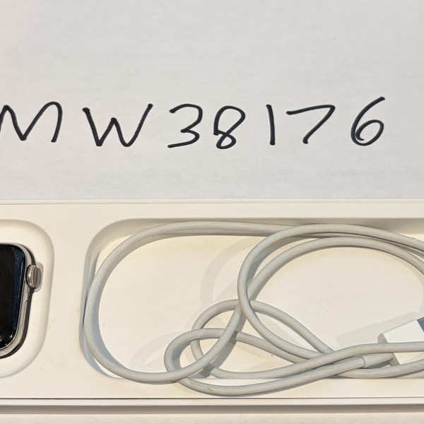 Apple Watch Series 5 40mm - Unlocked, Silver, A2094 Cellular, Stainless Steel