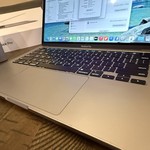 Good MacBook Pro 2020 - 13 inch - 1 TB, Gray, 32 GB, Intel Core i7