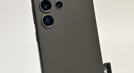 Fair
													Samsung Galaxy S24 Ultra - Unlocked, Black, 1 TB, 12 GB, SM-S928U1, photo 3 of 9