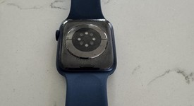 Mint
													Apple Watch Series 6 44mm - Unlocked, Blue, A2294 - Cellular, Aluminum, photo 3 of 5