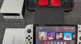 Mint
													Nintendo Switch - OLED - White, 64 GB, photo 1 of 7