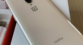 Good
													OnePlus 7 Pro - Unlocked, Almond, 256 GB, 8 GB, photo 3 of 7