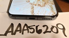 Good
													Honor Magic7 Pro - Unlocked Non-US, Black, 1 TB, 16 GB, photo 1 of 9