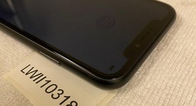 Fair
													Apple iPhone Xr - AT&T, Black, 64 GB, A1984, photo 3 of 6