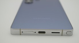 Good
													Samsung Galaxy S25 Ultra - Unlocked, Silverblue, 512 GB, 12 GB, SM-S938U1, photo 4 of 4