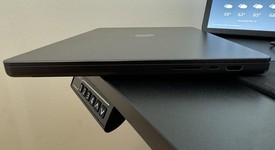 Good
													MacBook Pro Late 2023 (M3) - 16" - Apple M3 Pro 12-core, Black, 512 GB, 18 GB, 18-core GPU, photo 4 of 6