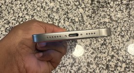 Mint
													Apple iPhone 16 Pro Max - Unlocked, White, 256 GB, A3084, photo 5 of 7