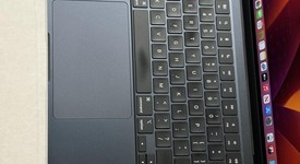 Fair
													MacBook Air 2022 - 13" - Apple M2, Midnight, 512 GB, 8 GB, photo 3 of 11