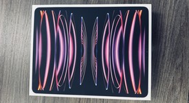 Good
													Apple iPad Pro 12.9" 6th Gen 2022 - Unlocked, Gray, 1 TB, photo 4 of 15
