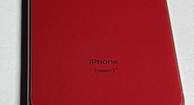 Mint
													Apple iPhone Xr - Verizon, Red, 64 GB, A1984, photo 4 of 9