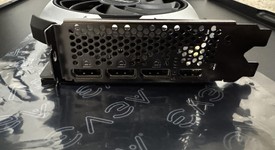 Used
													MSI GeForce RTX 4070 - RTX-4070-GAMING-X-TRIO-12G, Gaming X Trio, photo 5 of 5