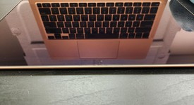 Good
													MacBook Air 2020 - 13" - I3, Gold, 256 GB, 8 GB, photo 3 of 11
