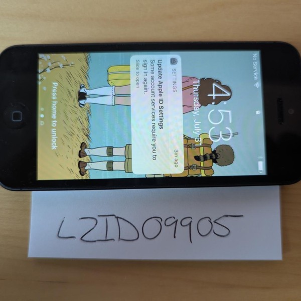 Apple iPhone 5 - Unlocked, 16 GB, Black, A1429